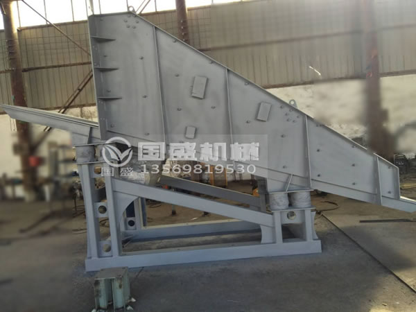 單臺板振動放礦機(jī) 單臺板振動放礦機(jī)